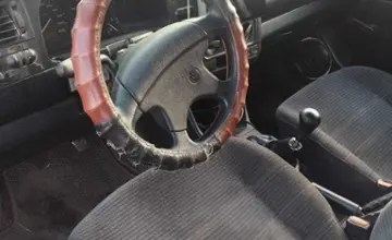 Volkswagen Golf 1993 года за 650 000 тг. в Павлодарская область фото 5