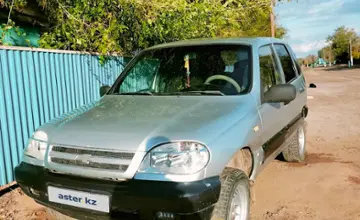 Chevrolet Niva 2004 года за 1 700 000 тг. в Актюбинская область фото 2