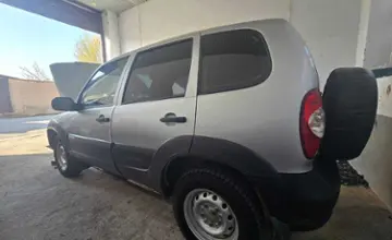 Chevrolet Niva 2012 года за 3 200 000 тг. в Шымкент фото 3