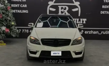 Mercedes-Benz C-Класс 2007 года за 5 500 000 тг. в Астана фото 2