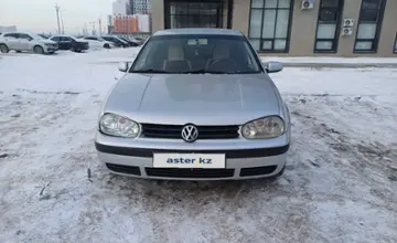 Volkswagen Golf 2001 года за 2 500 000 тг. в Астана фото 3