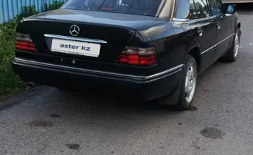 Mercedes-Benz E-Класс 1994 года за 2 700 000 тг. в Караганда фото 3