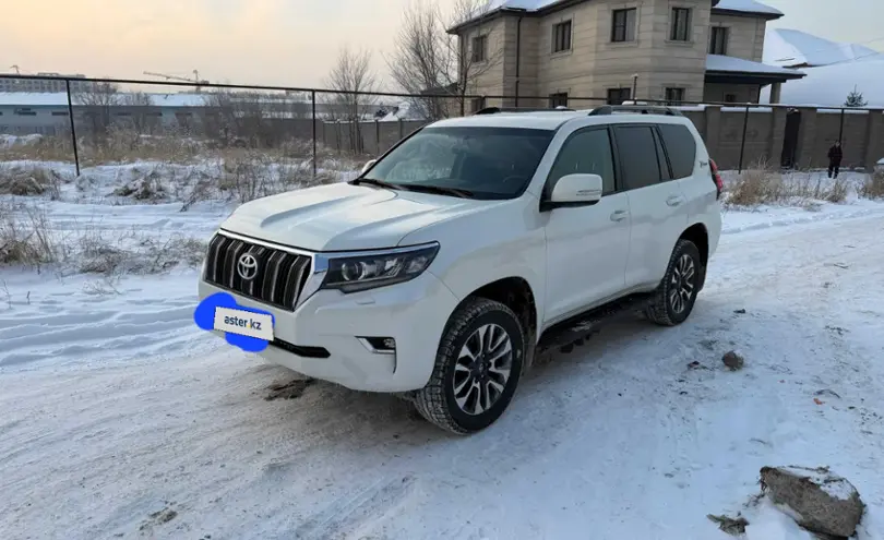 Toyota Land Cruiser Prado 2022 года за 25 700 000 тг. в Алматы
