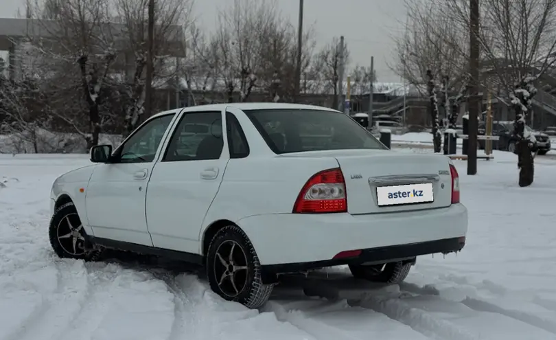 LADA (ВАЗ) Priora 2015 года за 2 300 000 тг. в Алматы