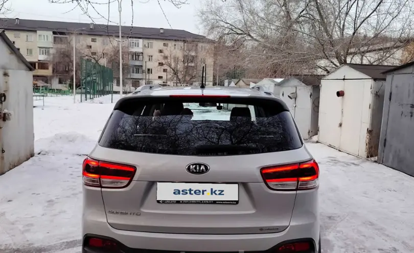 Kia Sorento 2015 года за 10 800 000 тг. в Талдыкорган