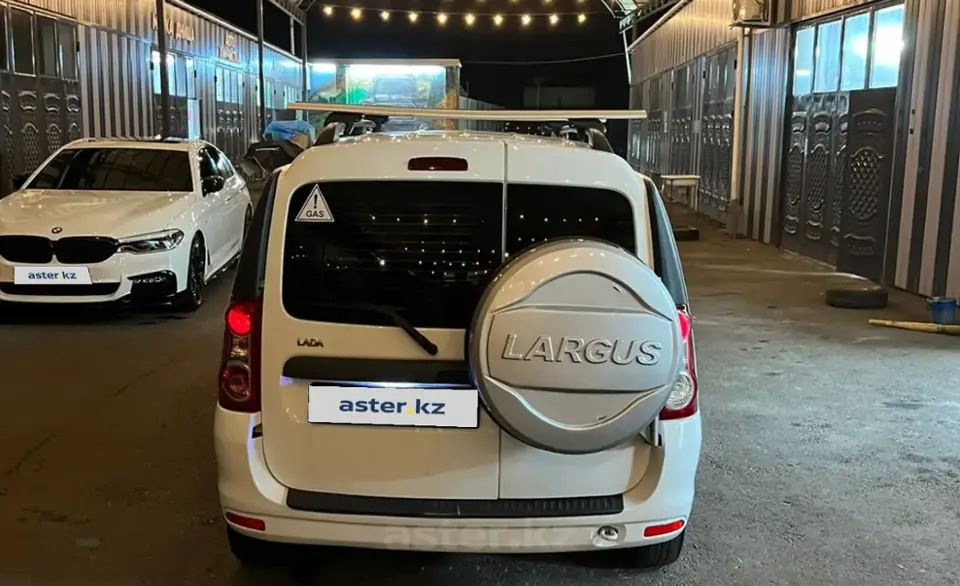 LADA (ВАЗ) Largus 2015 года за 4 400 000 тг. в Астана