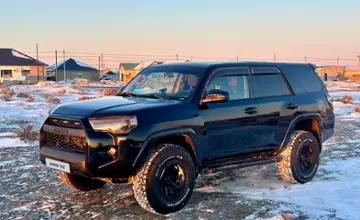 Toyota 4Runner 2014 года за 15 900 000 тг. в Атырауская область фото 2