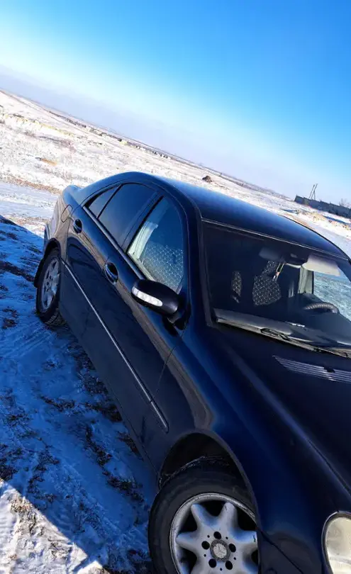 Mercedes-Benz C-Класс 2002 года за 2 600 000 тг. в Карагандинская область