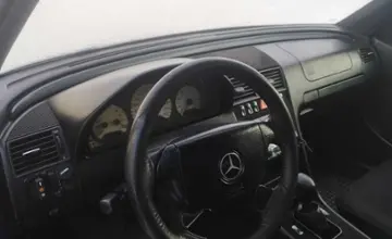 Mercedes-Benz C-Класс 1997 года за 1 750 000 тг. в Павлодар