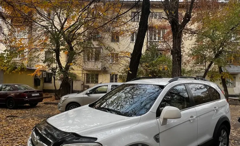Chevrolet Captiva 2011 года за 6 000 000 тг. в Алматы