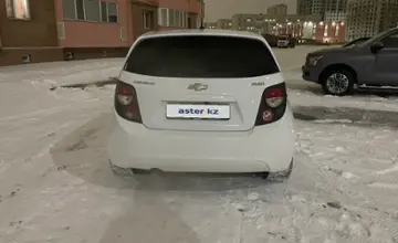 Chevrolet Aveo 2014 года за 3 500 000 тг. в Астана фото 4