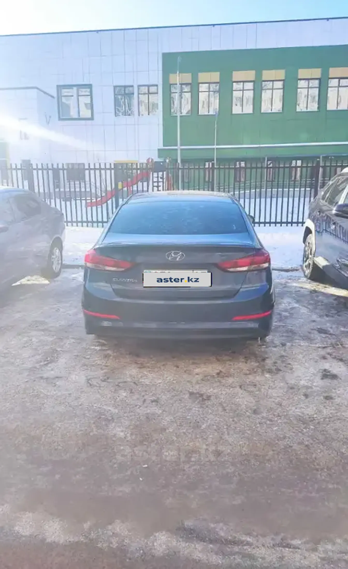 Hyundai Elantra 2018 года за 7 500 000 тг. в Астана