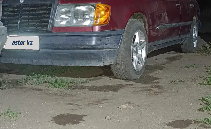 Mercedes-Benz W124 1988 года за 800 000 тг. в Карагандинская область