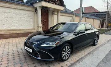 Lexus ES 2020 года за 20 000 000 тг. в Шымкент фото 3