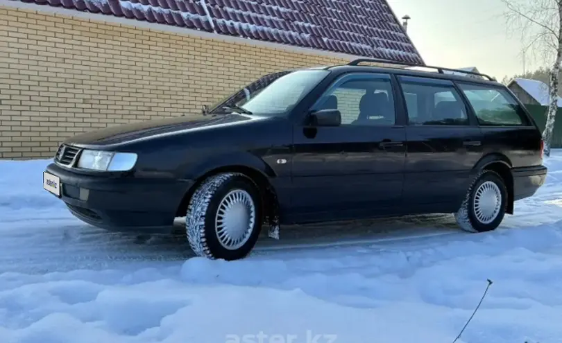 Volkswagen Passat 1995 года за 700 000 тг. в Астана