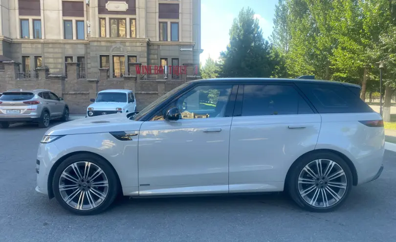 Land Rover Range Rover Sport 2024 года за 73 000 000 тг. в Астана
