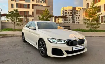 BMW 5 серии 2022 года за 26 000 000 тг. в Астана