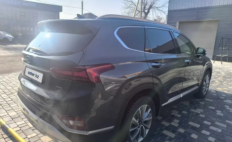 Hyundai Santa Fe 2019 года за 12 500 000 тг. в Тараз фото 4