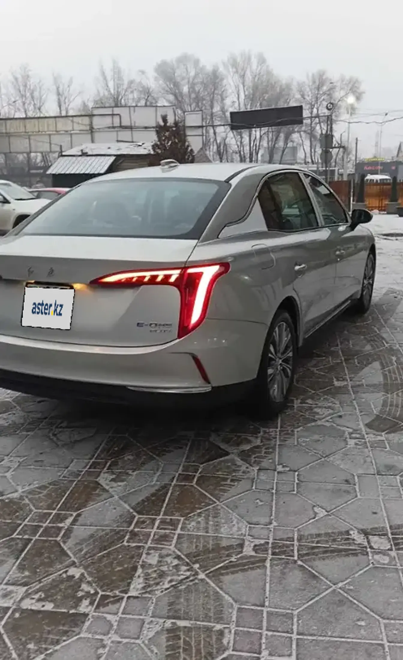 Hongqi E-QM5 2024 года за 9 500 000 тг. в Алматы