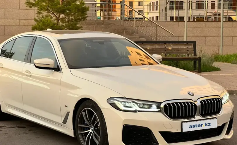 BMW 5 серии 2022 года за 25 000 000 тг. в Астана фото 4