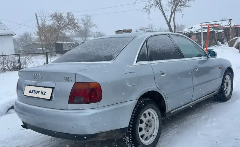 Audi A4 1996 года за 1 350 000 тг. в Астана фото 4