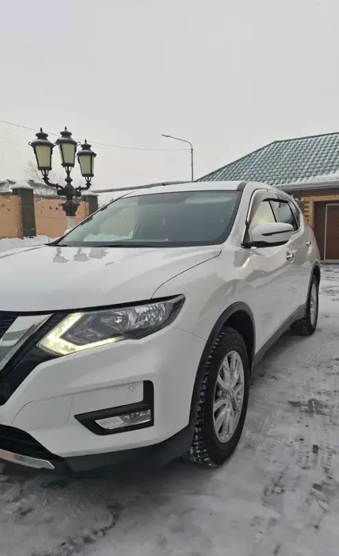 Nissan X-Trail 2018 года за 10 700 000 тг. в Астана фото 2