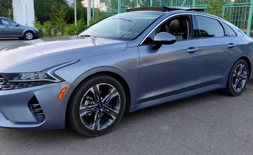 Kia K5 2022 года за 14 000 000 тг. в Астана