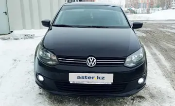 Volkswagen Polo 2015 года за 3 800 000 тг. в Астана фото 2