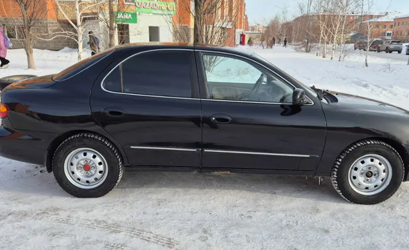 Hyundai Elantra 2000 года за 2 000 000 тг. в Астана фото 2