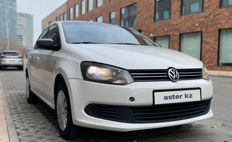 Volkswagen Polo 2015 года за 3 300 000 тг. в Алматы фото 2