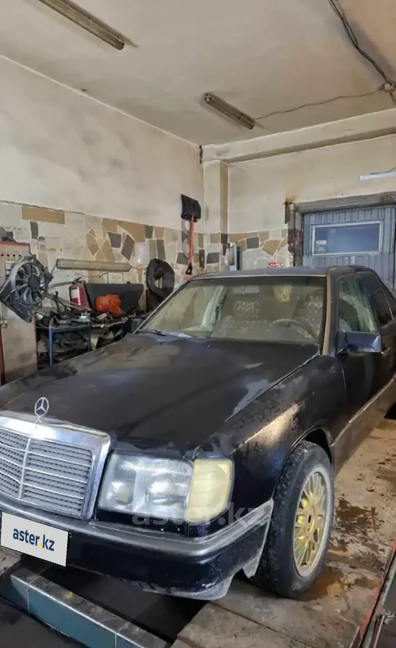 Mercedes-Benz W124 1990 года за 950 000 тг. в Караганда фото 2