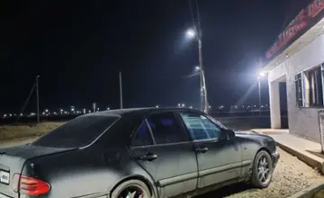 Mercedes-Benz E-Класс 1997 года за 2 500 000 тг. в Актау