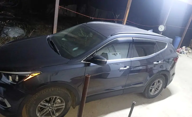 Hyundai Santa Fe 2016 года за 10 500 000 тг. в Алматы