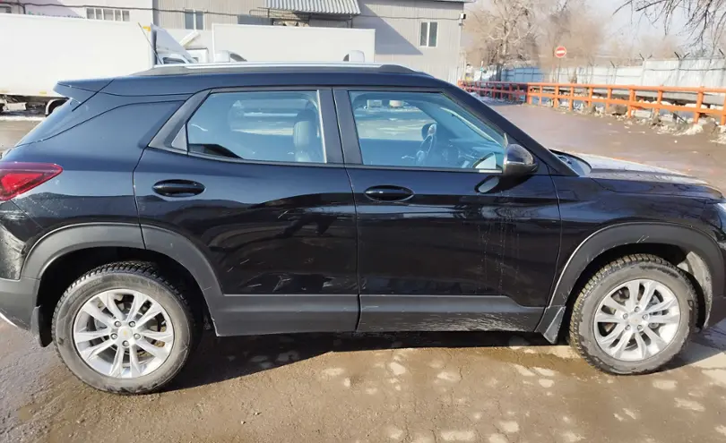 Chevrolet TrailBlazer 2021 года за 9 800 000 тг. в Алматы фото 2