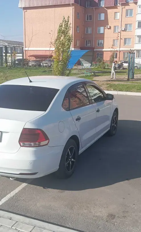 Volkswagen Polo 2015 года за 4 200 000 тг. в Петропавловск фото 2