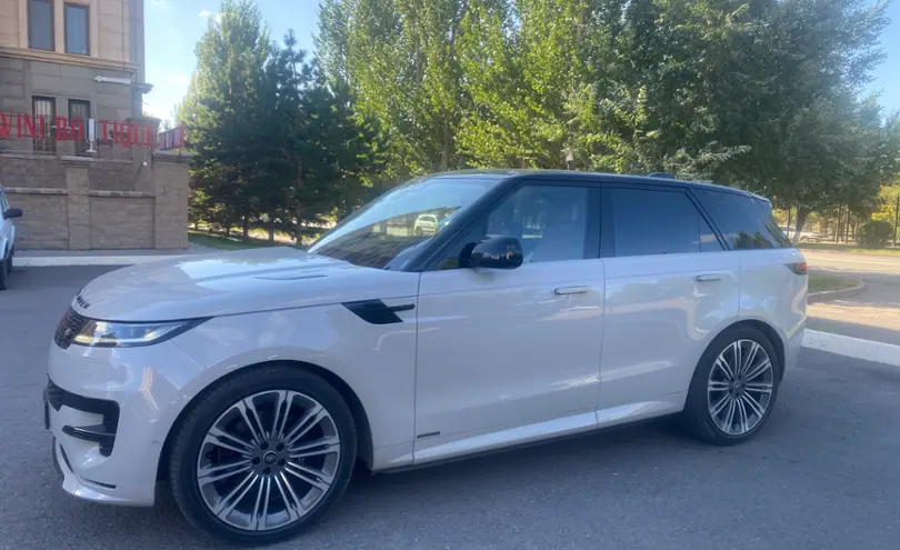 Land Rover Range Rover Sport 2024 года за 80 000 000 тг. в Астана