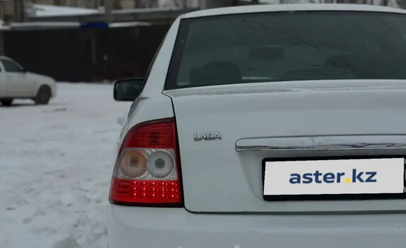 LADA (ВАЗ) Priora 2015 года за 2 300 000 тг. в Алматы фото 4