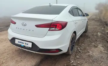 Hyundai Elantra 2019 года за 7 500 000 тг. в Туркестанская область фото 4