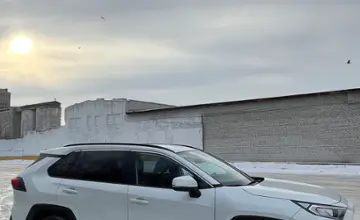 Toyota RAV4 2020 года за 15 000 000 тг. в Абайская область фото 2