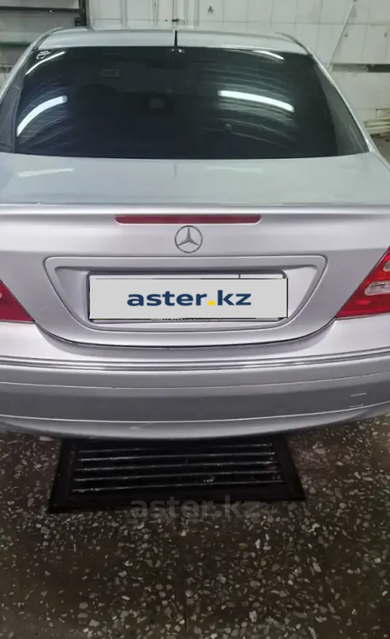 Mercedes-Benz C-Класс 2002 года за 4 150 000 тг. в Караганда
