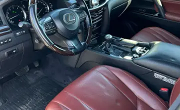 Lexus LX 2017 года за 42 990 000 тг. в Астана