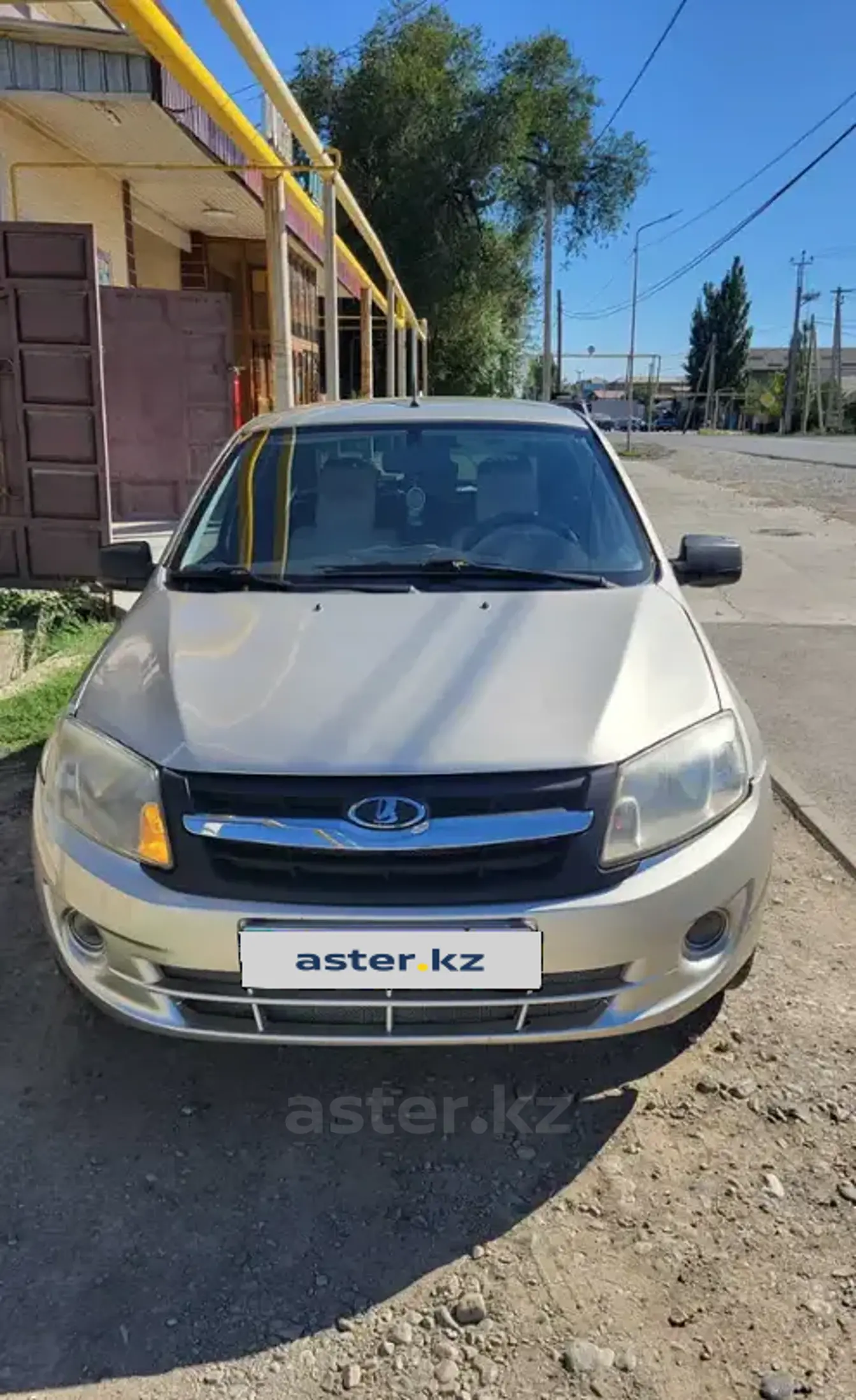 LADA (ВАЗ) Granta 2012 года за 1 900 000 тг. в Жетысуская область фото 3