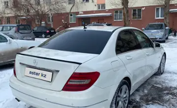 Mercedes-Benz C-Класс 2011 года за 6 500 000 тг. в Астана фото 3