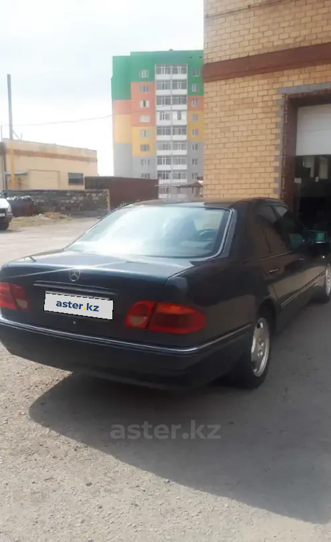 Mercedes-Benz E-Класс 1998 года за 3 500 000 тг. в Карагандинская область