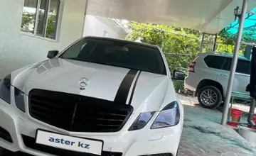 Mercedes-Benz E-Класс 2010 года за 9 200 000 тг. в Тараз фото 4