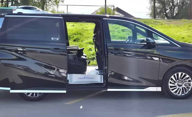 GAC M8 2024 года за 22 500 000 тг. в Алматы фото 4