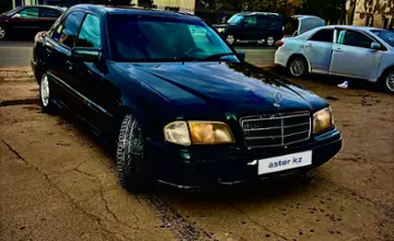 Mercedes-Benz C-Класс 1993 года за 1 300 000 тг. в Астана фото 1
