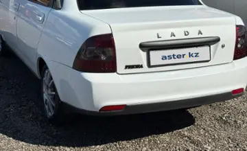 LADA (ВАЗ) Priora 2018 года за 3 500 000 тг. в Астана фото 4