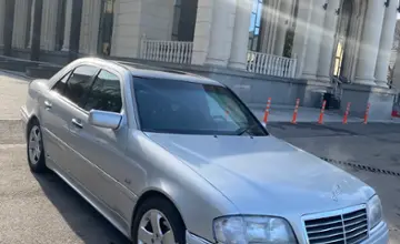 Mercedes-Benz C-Класс 1997 года за 2 000 000 тг. в Алматы фото 3