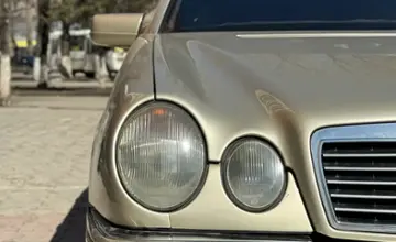 Mercedes-Benz E-Класс 1999 года за 3 500 000 тг. в Астана фото 2